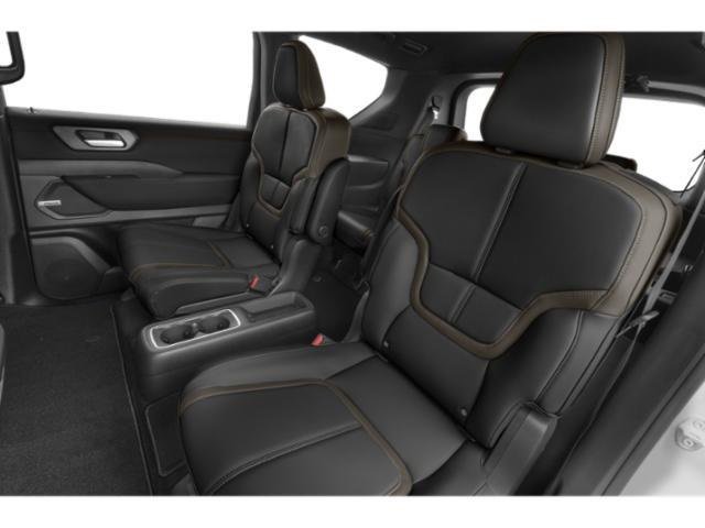 New 2026 Nissan Armada SL w/ Captain's Chari Seat Package image 12
