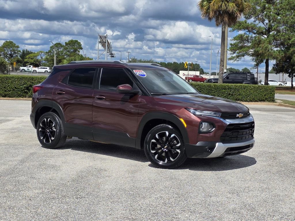 Used 2023 Chevrolet TrailBlazer LT image 1