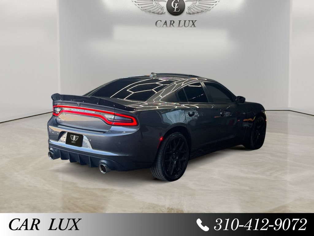 Used 2023 Dodge Charger SXT w/ Cold Weather Package RWD image 5