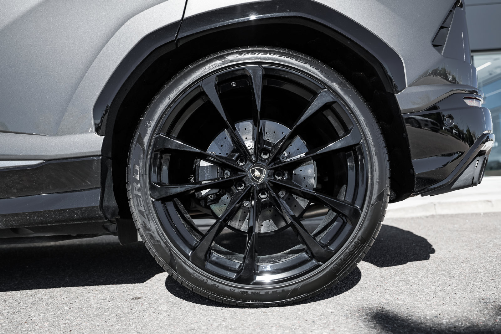 Used 2021 Lamborghini Urus AWD/4WD image 7