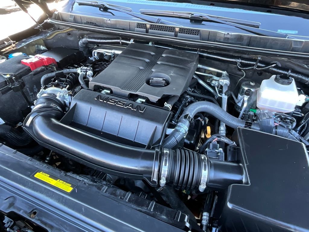 Used 2024 Nissan Frontier PRO-4X w/ Pro Convenience Package image 46