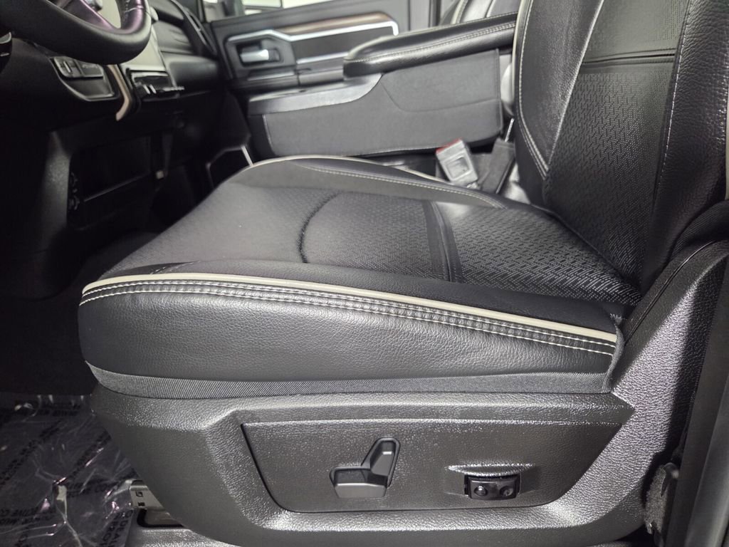 Used 2024 RAM 2500 Laramie w/ Safety Group AWD/4WD image 12
