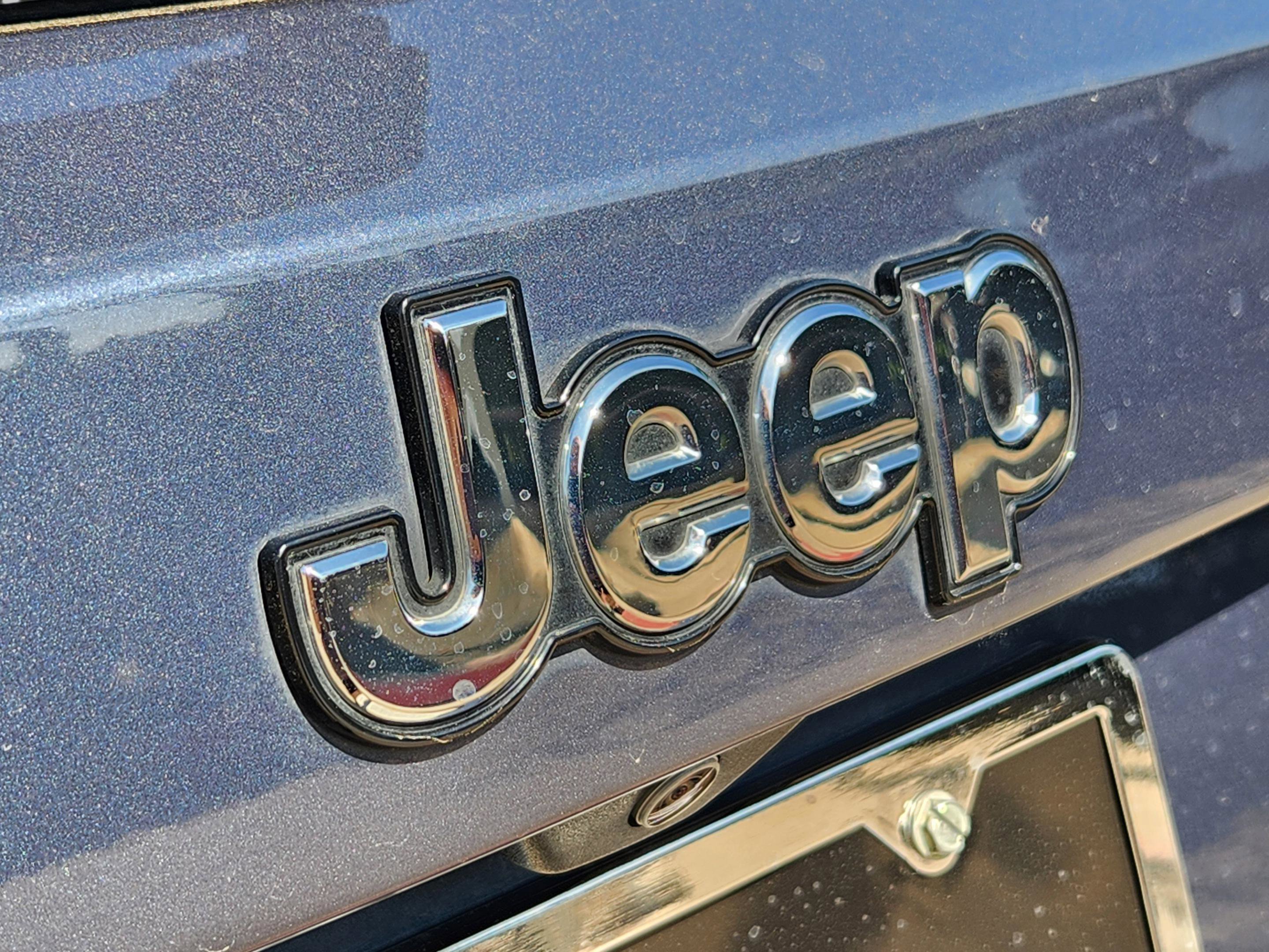 Used 2022 Jeep Renegade Latitude image 31