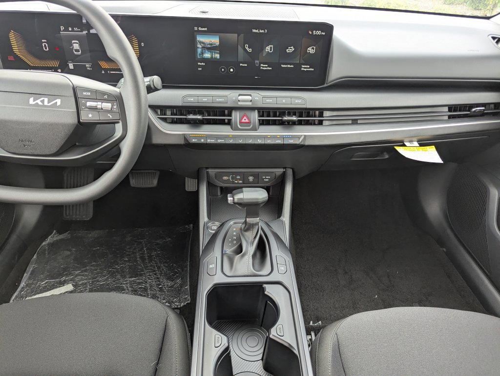 New 2026 Kia K4 FWD image 15