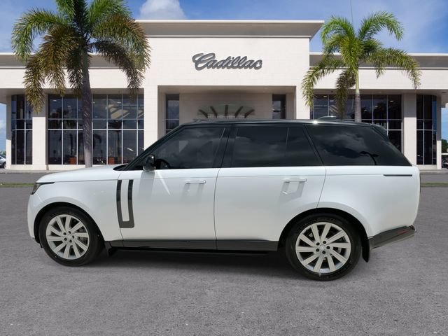 Used 2024 Land Rover Range Rover SE AWD/4WD image 9