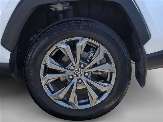 Used 2025 Toyota RAV4 XLE Premium w/ Weather Package AWD/4WD image 24