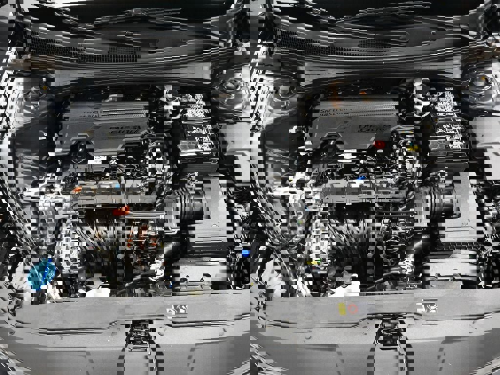 Certified 2021 Hyundai Elantra SE image 30