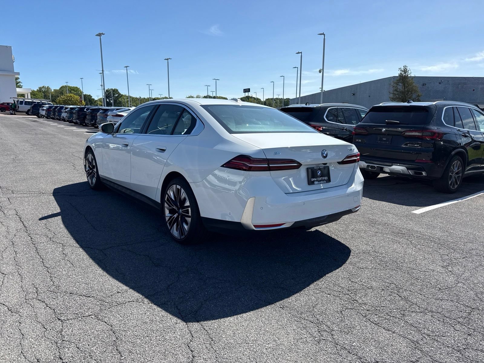 Certified 2025 BMW i5 xDrive40 w/ Premium Package AWD/4WD image 6