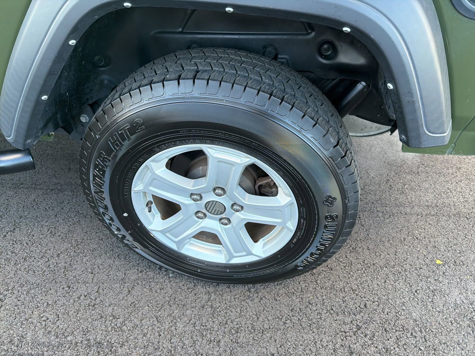 Used 2021 Jeep Wrangler Sport S image 24