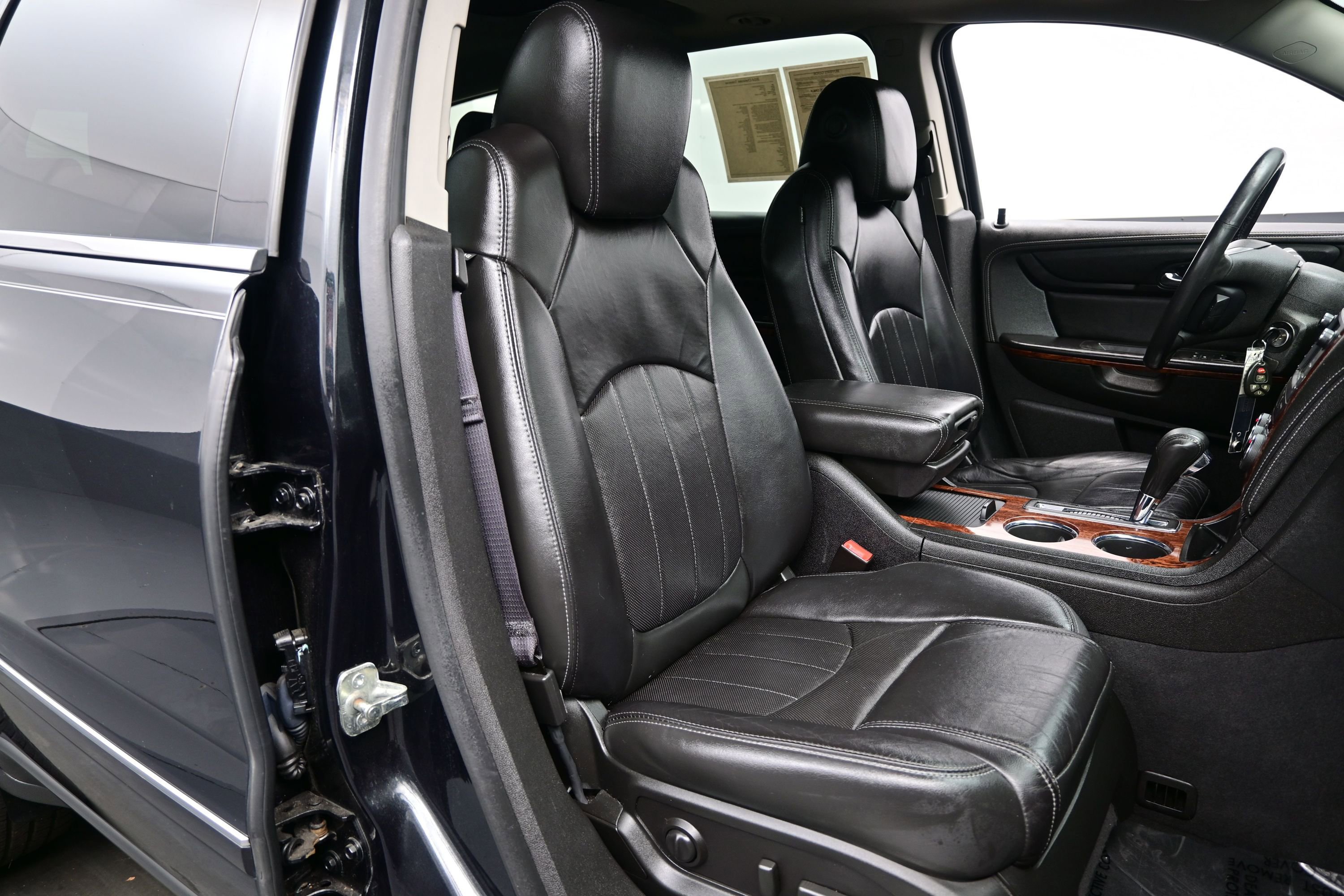 Used 2014 Chevrolet Traverse LTZ AWD/4WD image 12