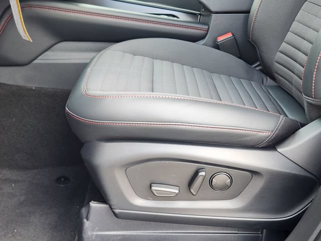 New 2026 Ford Explorer ST-Line w/ ST-Line Street Pack RWD image 24
