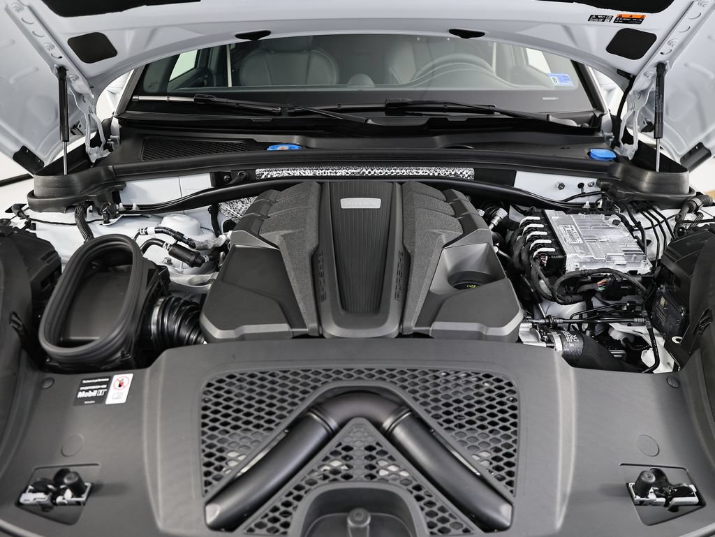 New 2026 Porsche Macan S AWD/4WD image 32