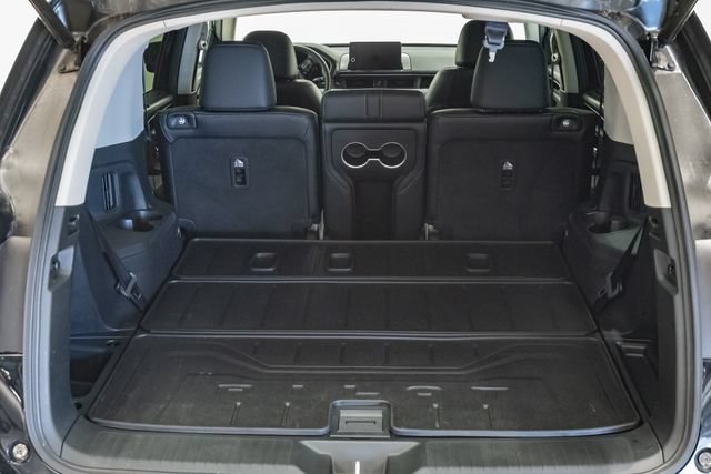 Used 2025 Honda Pilot EX-L image 36