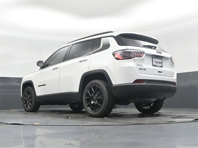New 2026 Jeep Compass Latitude image 42
