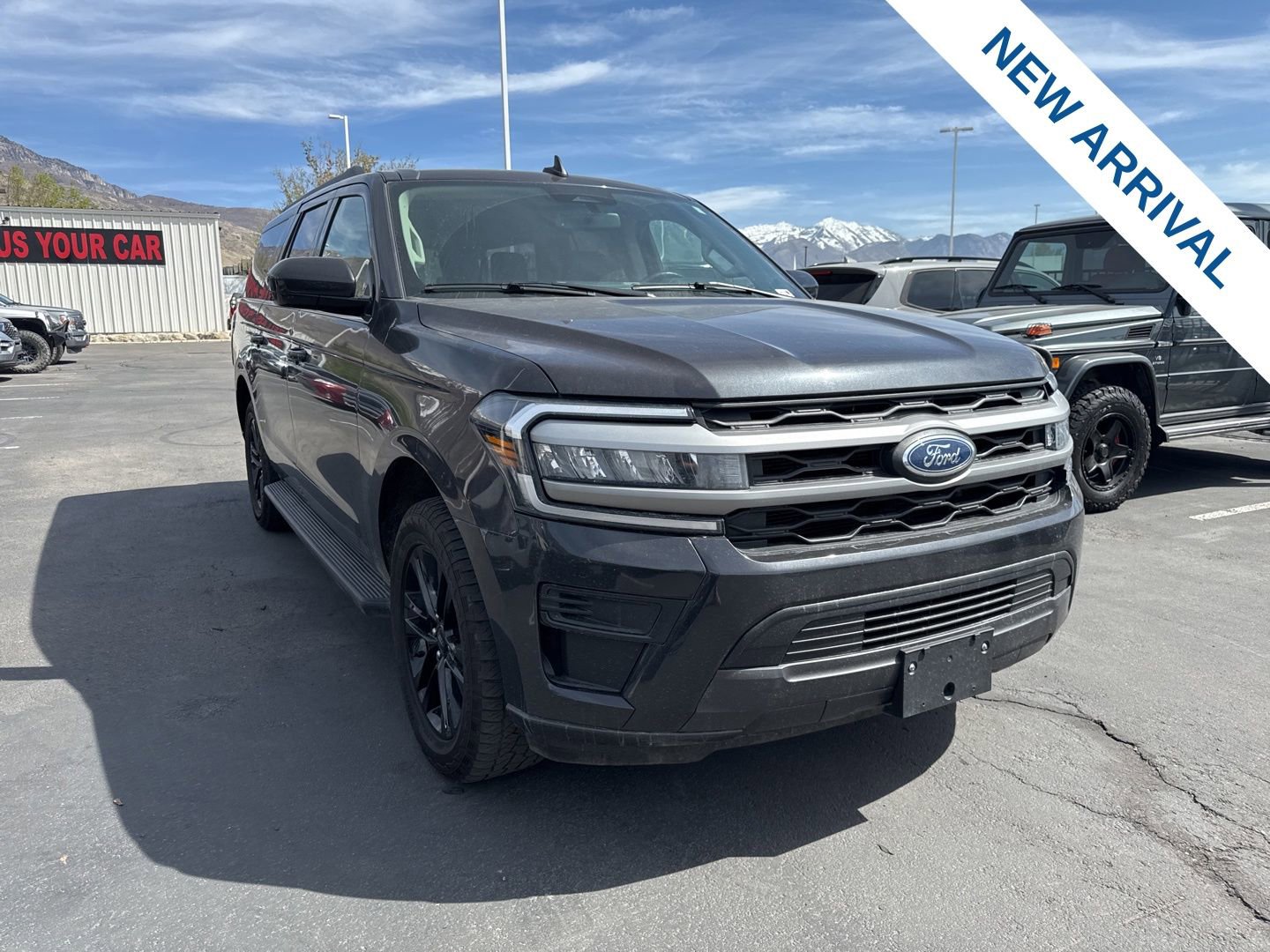 Used 2024 Ford Expedition Max XLT image 1