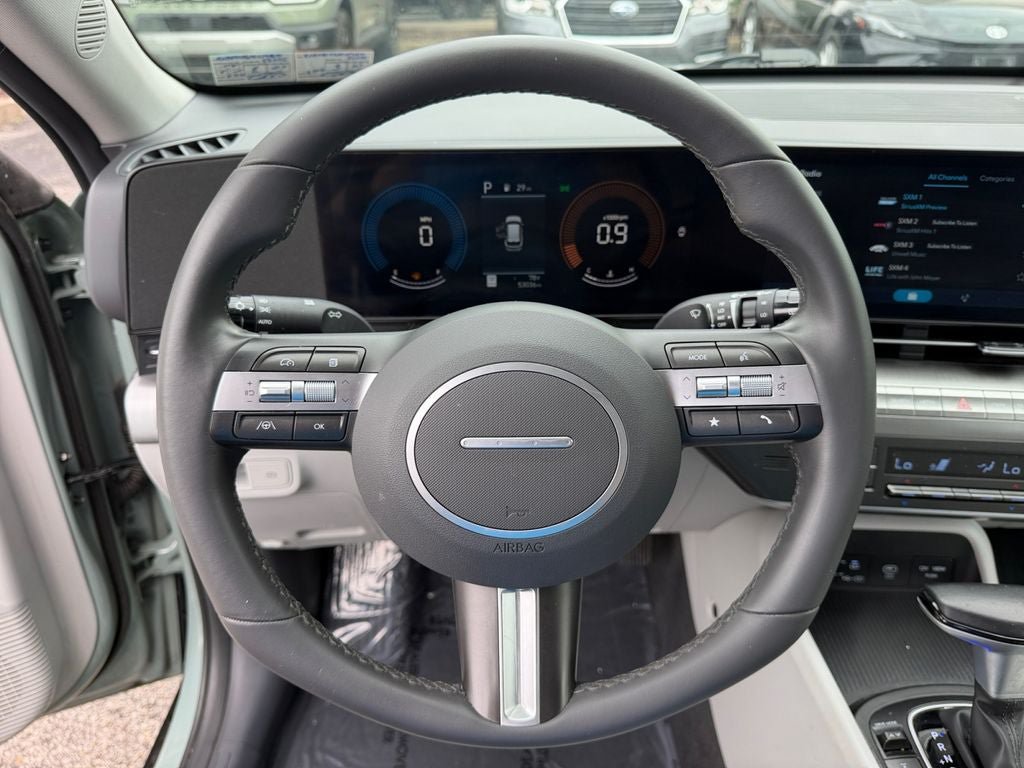 Used 2025 Hyundai Kona SEL AWD/4WD image 15
