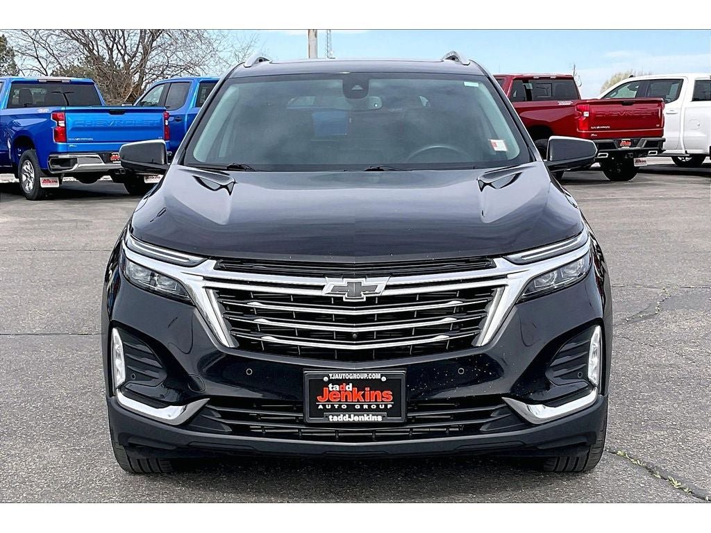 Used 2023 Chevrolet Equinox Premier AWD/4WD image 3