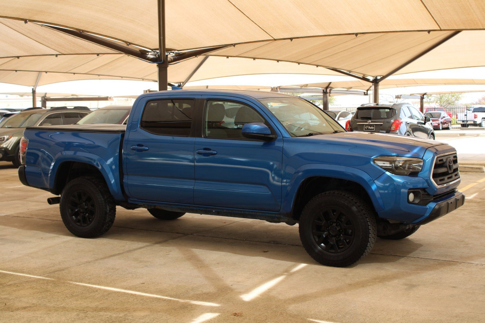 Used 2016 Toyota Tacoma SR5 image 14