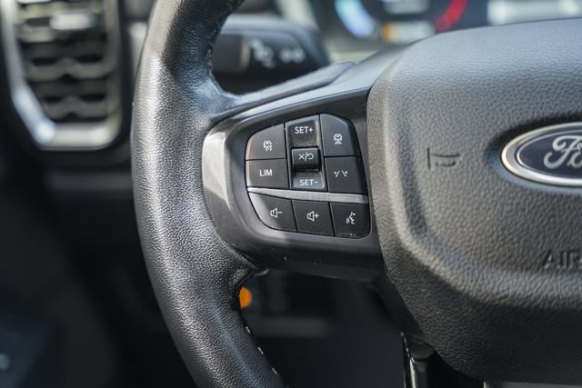 Used 2024 Ford Ranger Lariat w/ FX4 Off-Road Package AWD/4WD image 39