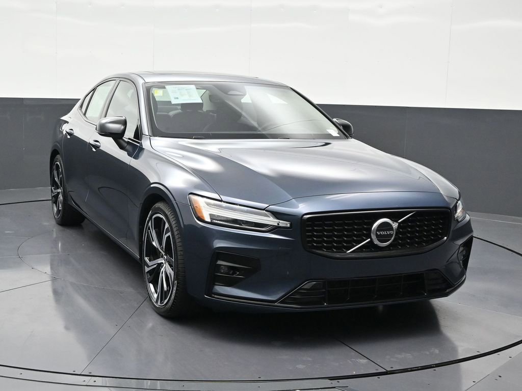 Used 2023 Volvo S60 B5 Core w/ Protection Package image 7