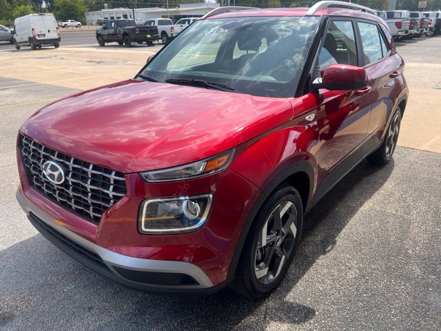 Used 2026 Hyundai Venue SEL FWD image 5