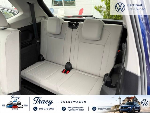 Certified 2023 Volkswagen Tiguan SE w/ Panoramic Sunroof Package FWD image 17
