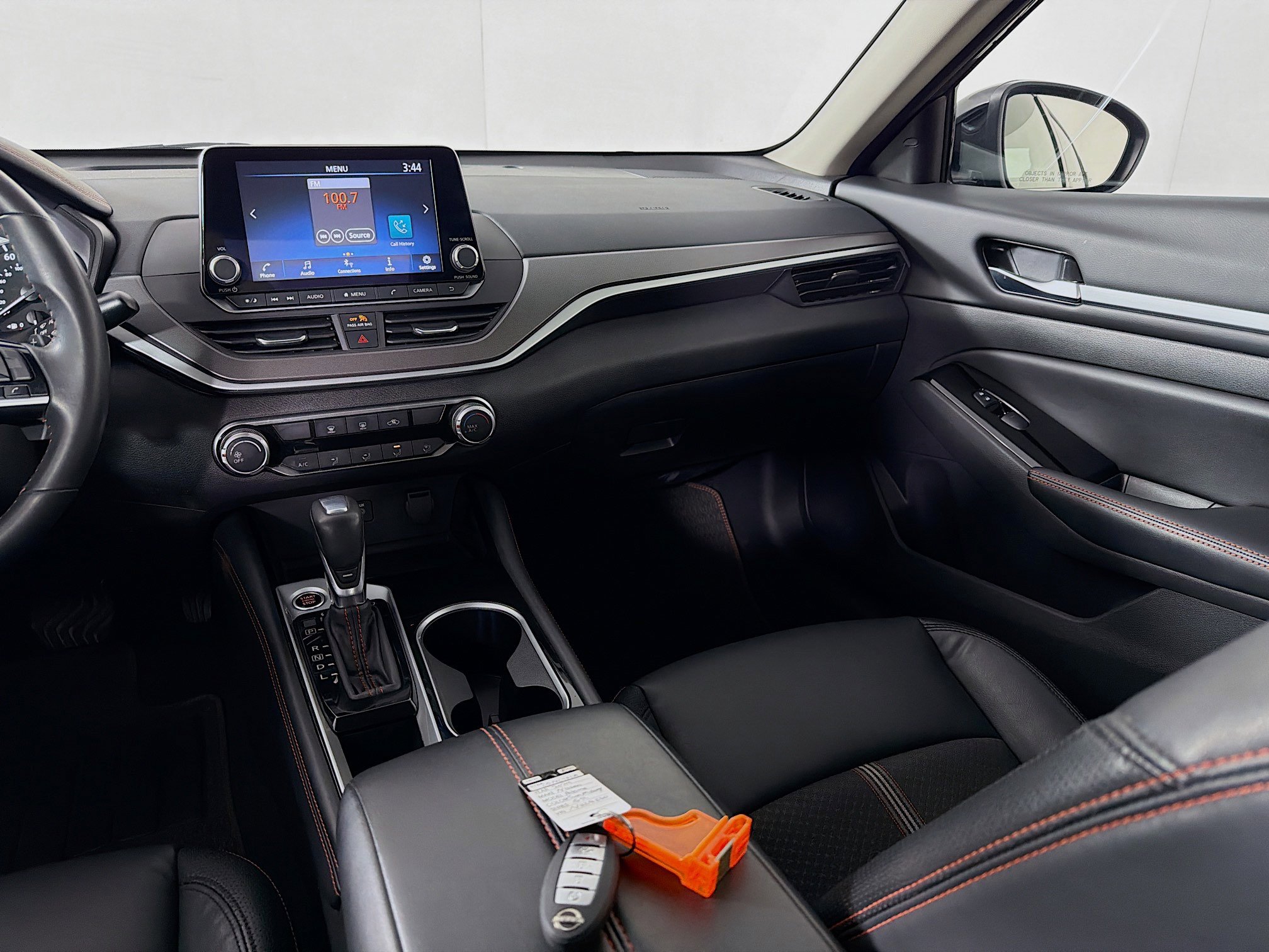 Used 2024 Nissan Altima 2.5 SR image 23