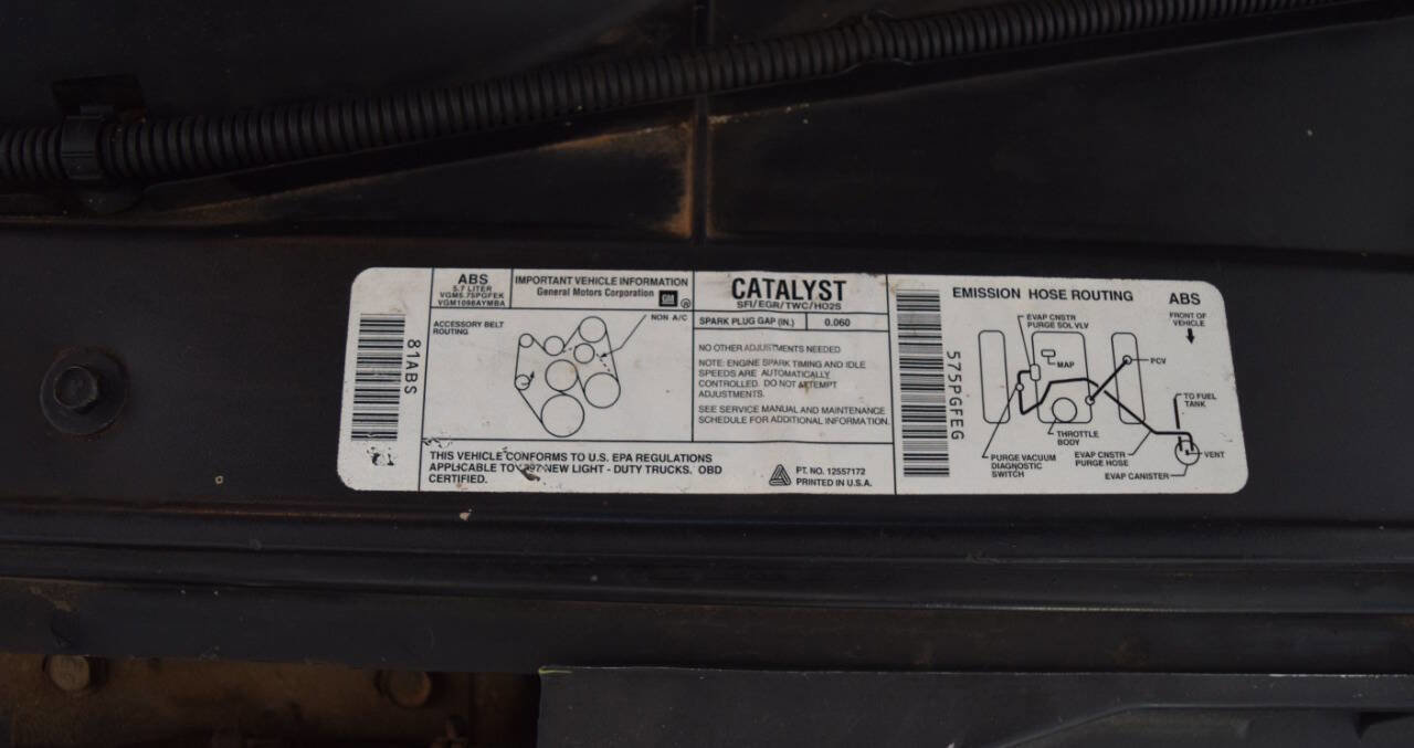 Used 1997 Chevrolet Silverado 1500 4x4 Regular Cab w/ Preferred Equipment Group 2 image 62