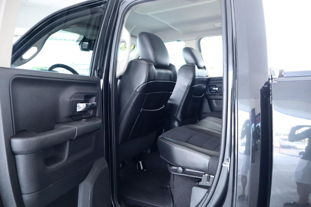 Used 2016 RAM 1500 Sport w/ Black Ram 1500 Sport Group AWD/4WD image 30