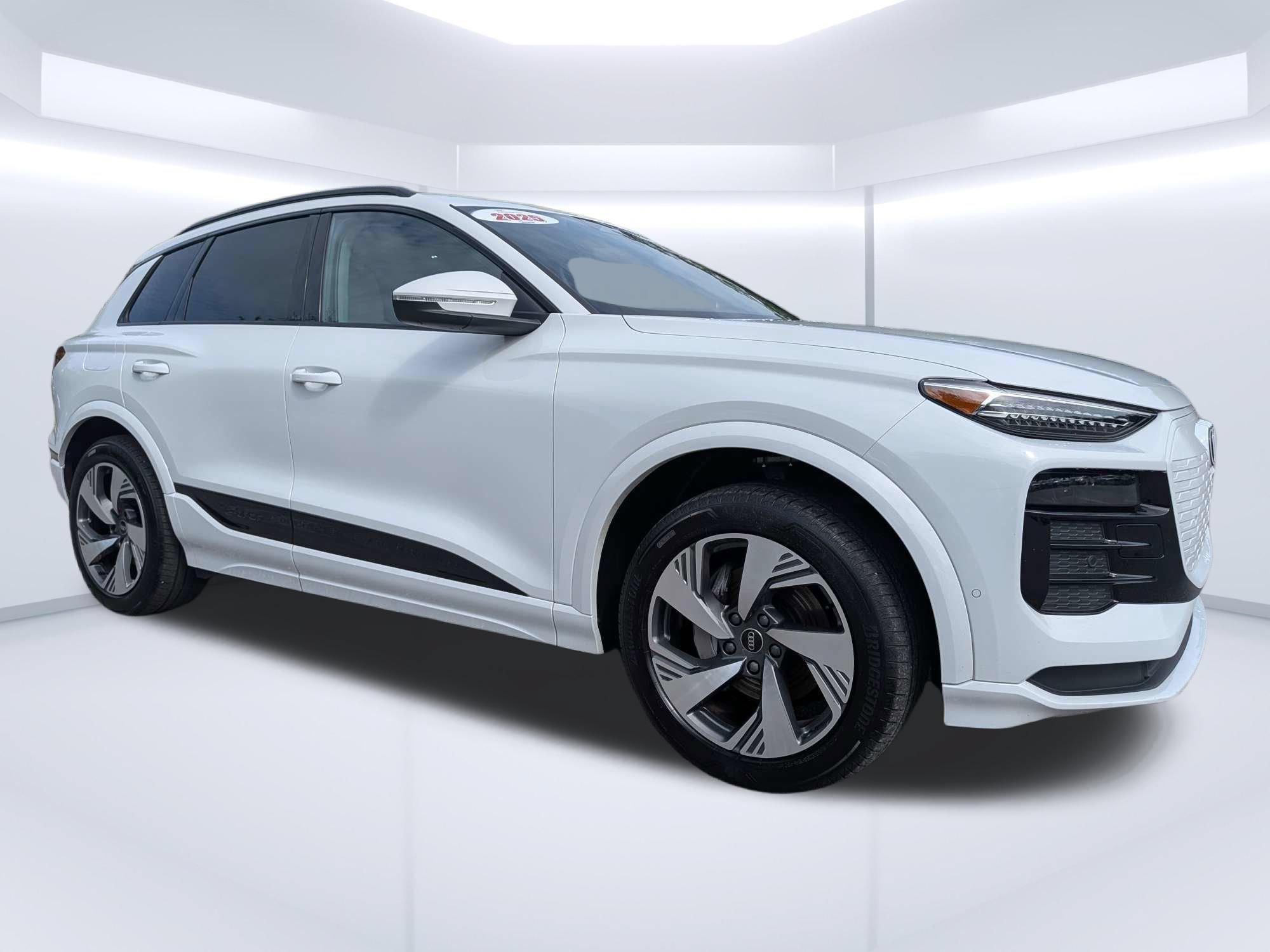 Used 2025 Audi Q6 e-tron Premium Plus w/ Premium Plus AWD/4WD video 1