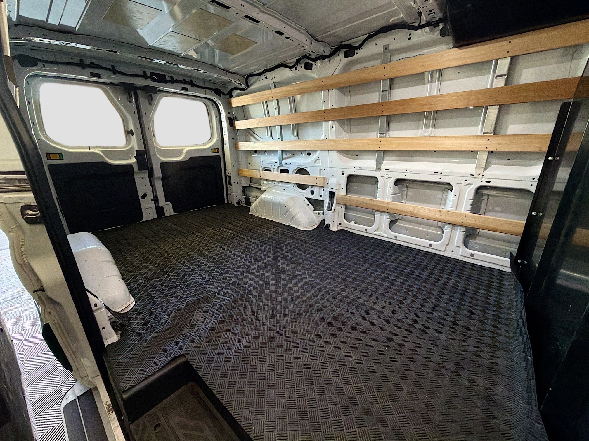 Used 2024 Ford Transit 250 Low Roof w/ Exterior Upgrade Package image 13