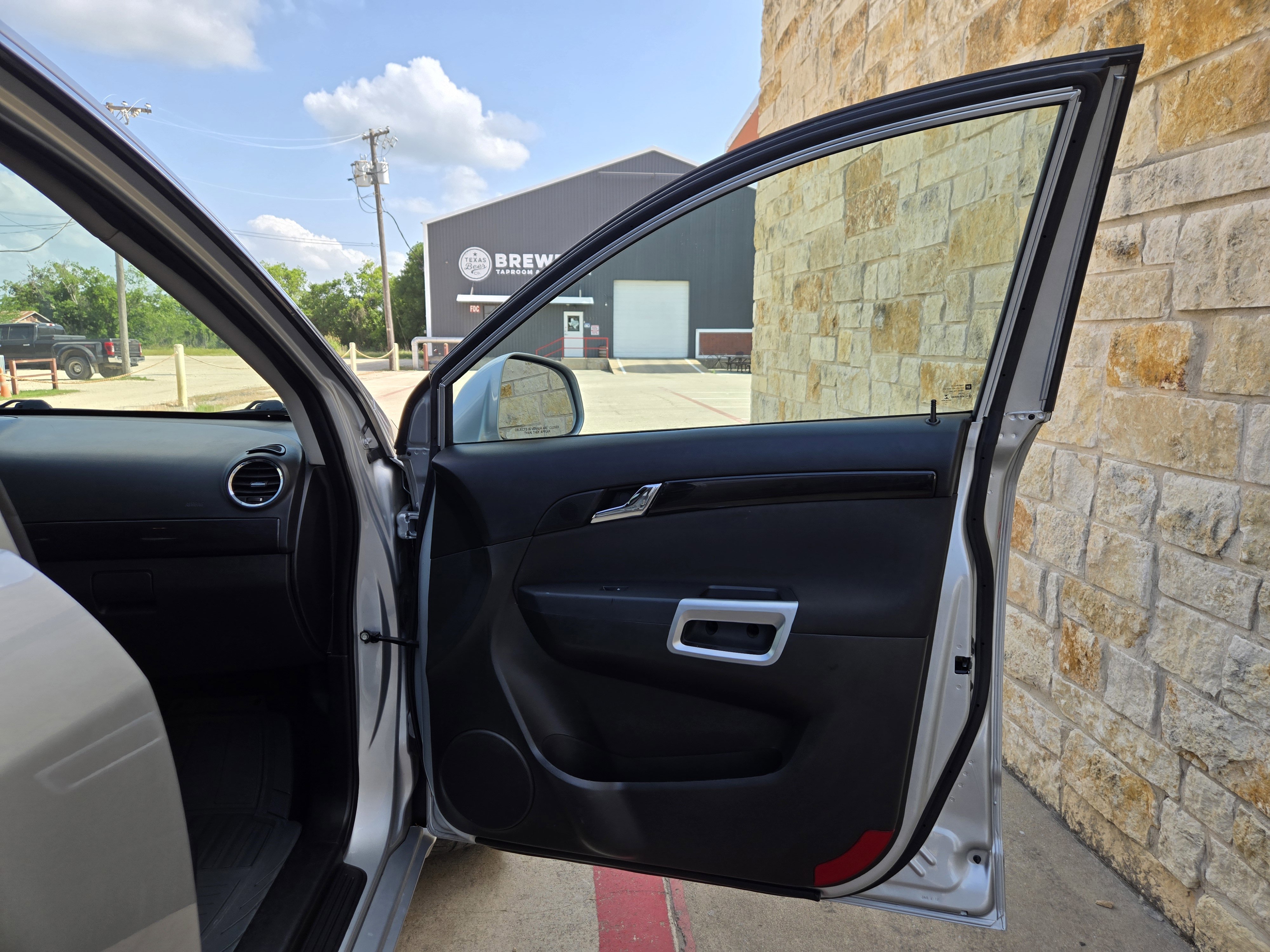 Used 2013 Chevrolet Captiva Sport LT FWD image 8