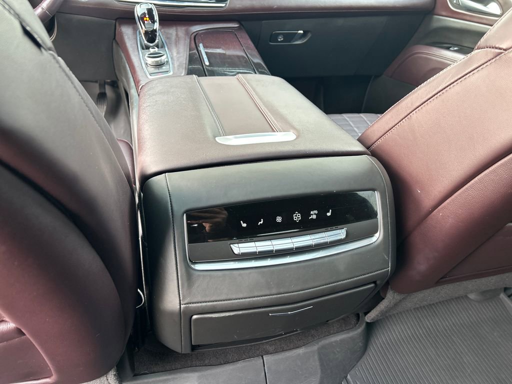 Certified 2023 Cadillac Escalade Sport Platinum w/ LPO, ONYX Package image 51