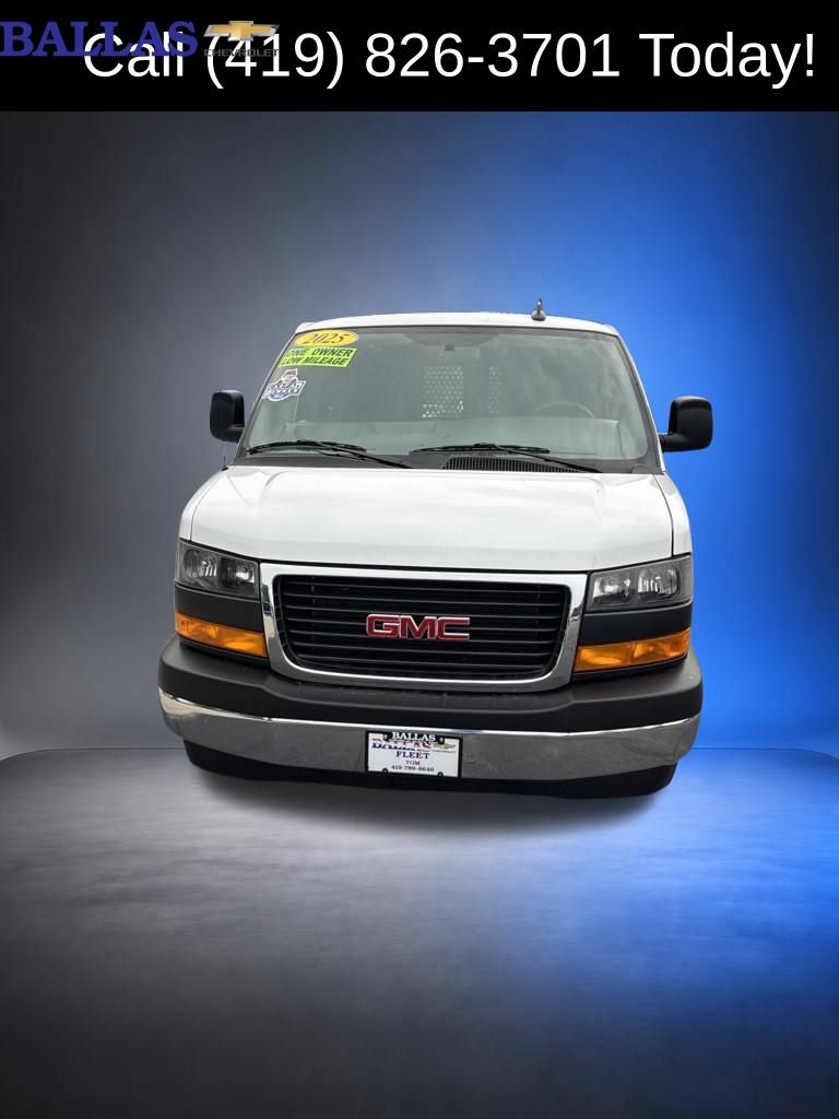 Used 2025 GMC Savana 2500 w/ Driver Convenience Package RWD image 2