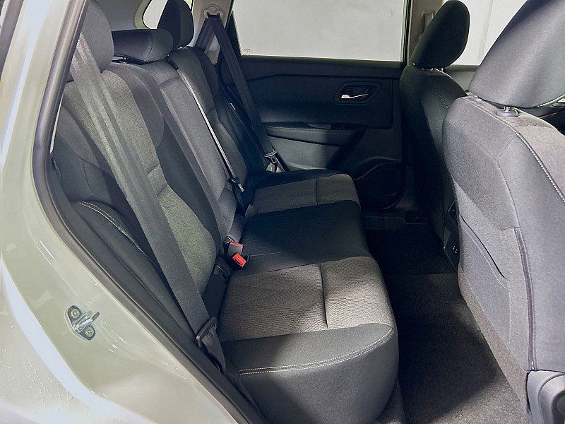 New 2026 Nissan Rogue SV image 25