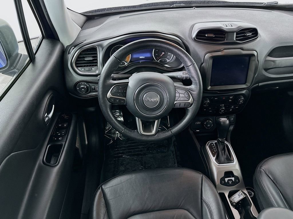 Used 2021 Jeep Renegade Limited image 30