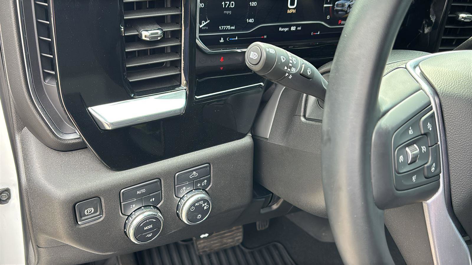 Certified 2025 GMC Sierra 1500 SLE AWD/4WD image 25