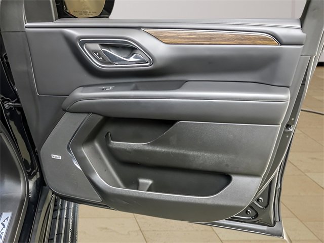 Used 2023 Chevrolet Tahoe High Country w/ Premium Package image 33
