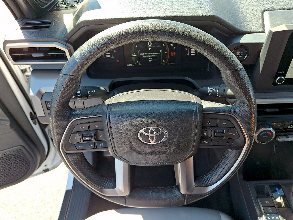 Used 2024 Toyota Tacoma SR5 AWD/4WD image 18