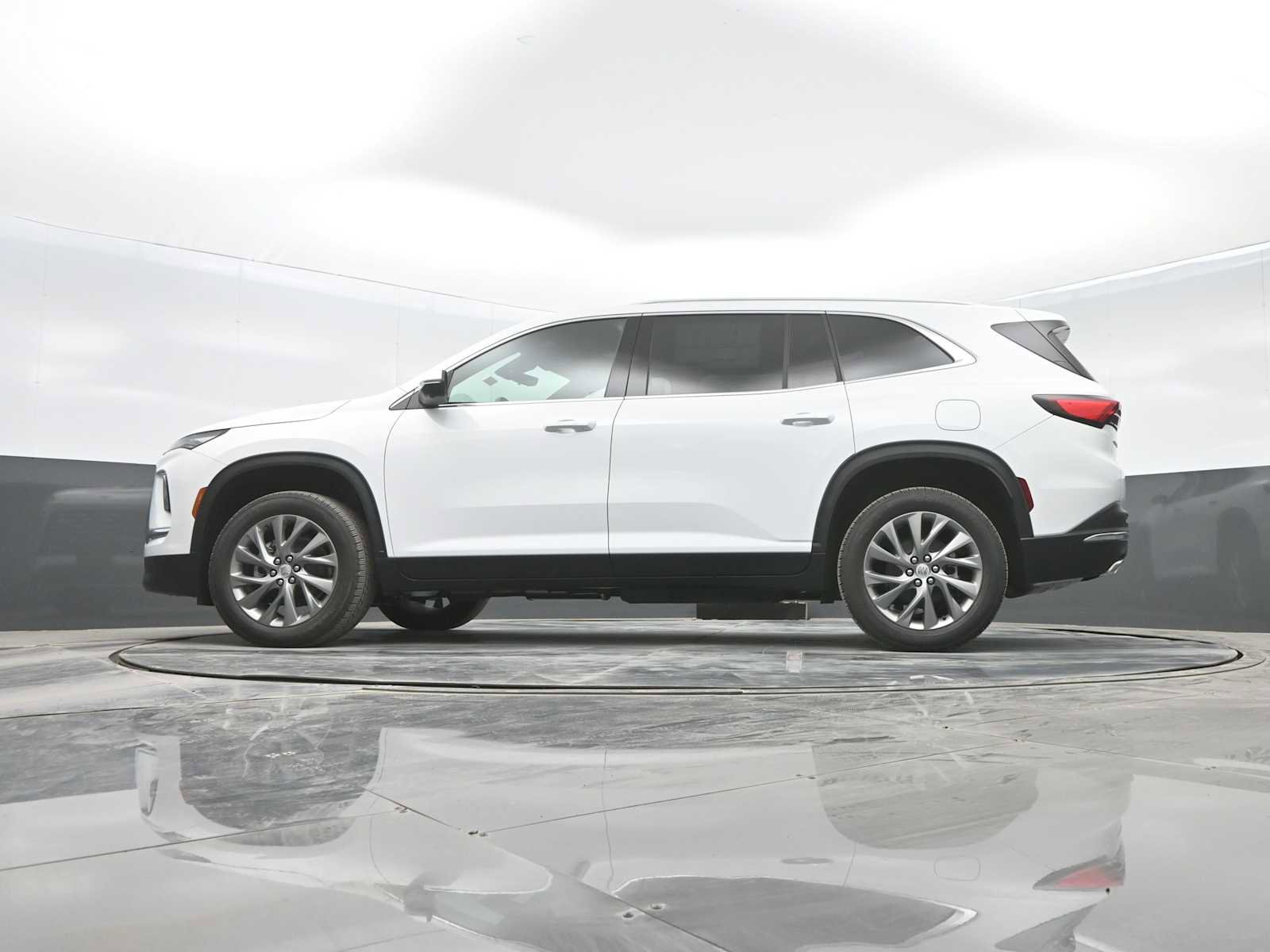 New 2026 Buick Enclave Preferred w/ Power Package image 24