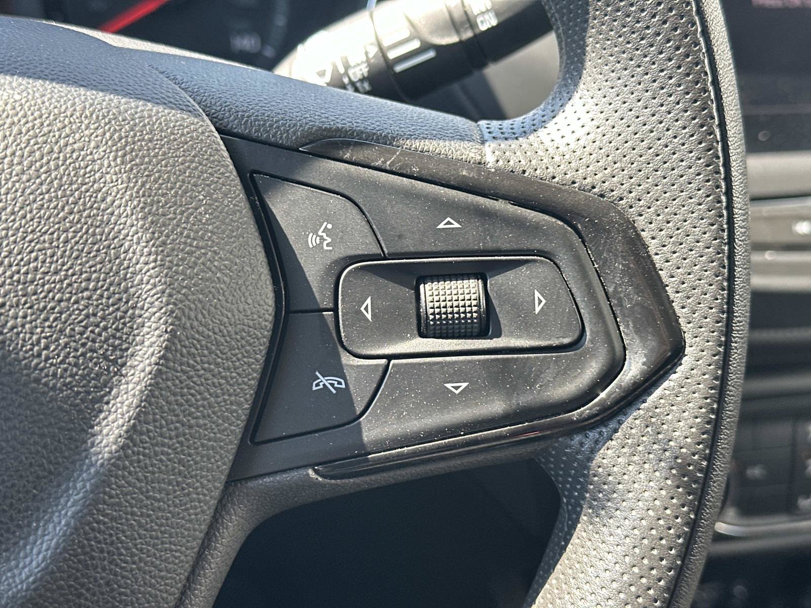 Certified 2023 Chevrolet TrailBlazer LT FWD image 22