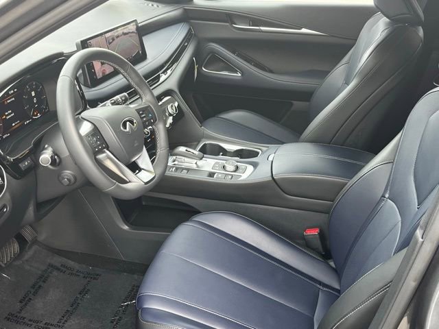 Certified 2026 INFINITI QX60 Sport w/ Dark Cargo Package AWD/4WD image 11