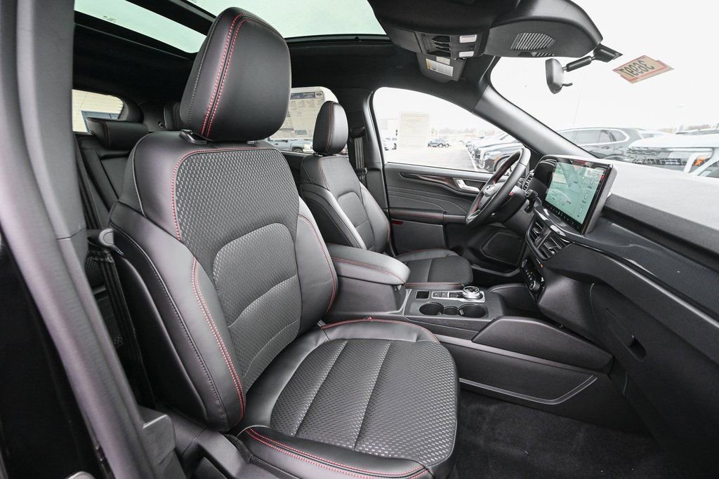 New 2026 Ford Escape ST-Line w/ Tech Pack #1 image 22