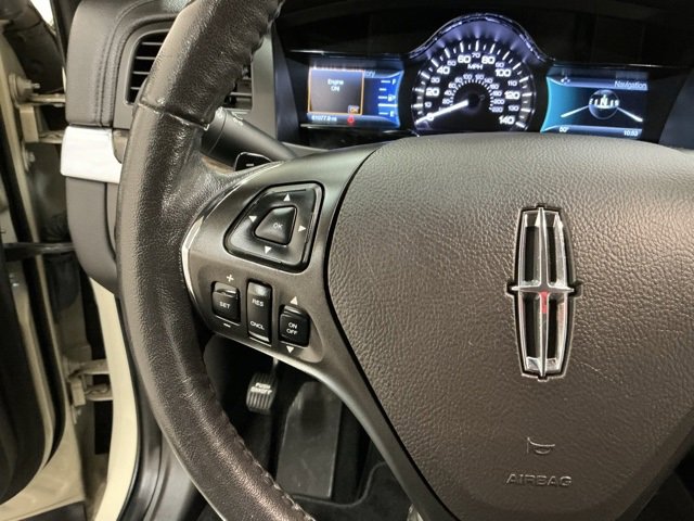 Used 2014 Lincoln MKS AWD w/ Equipment Group 101A image 26