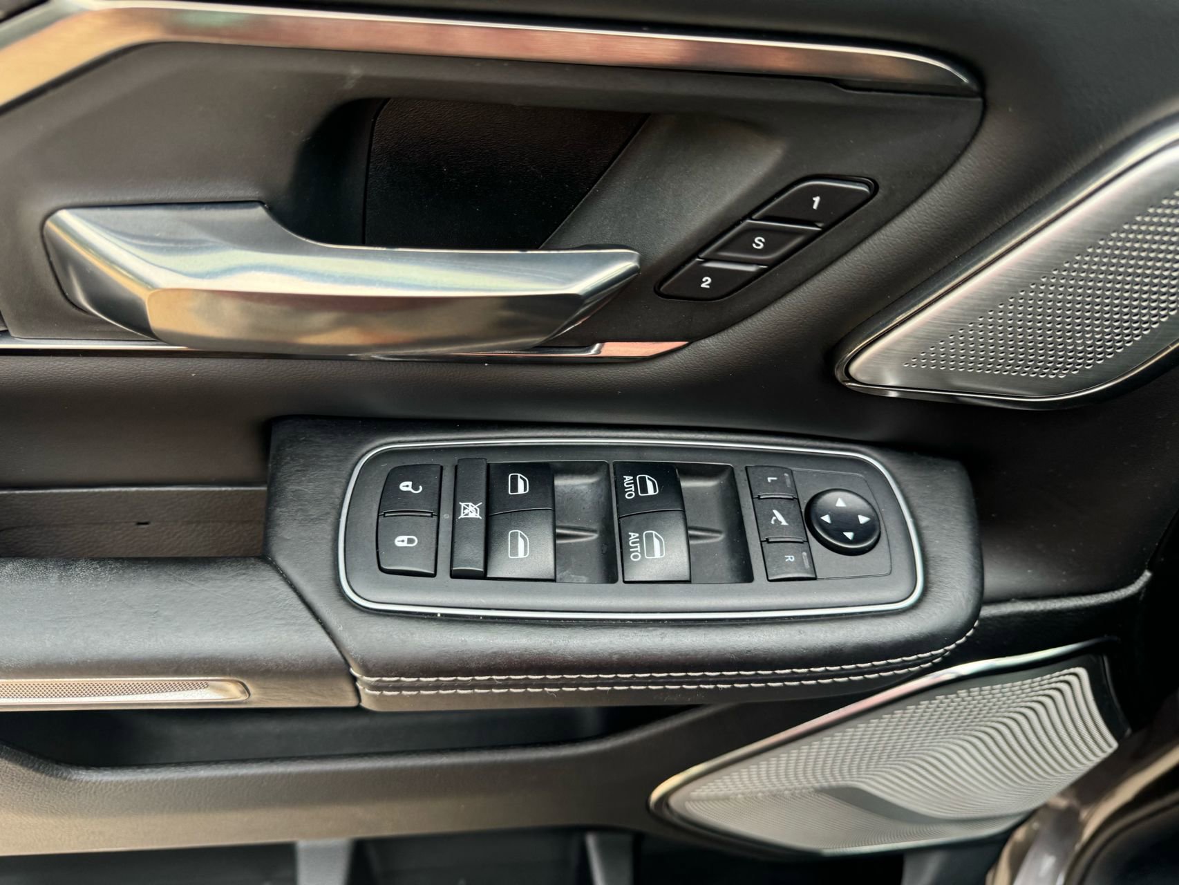 Used 2019 RAM 1500 Limited image 13