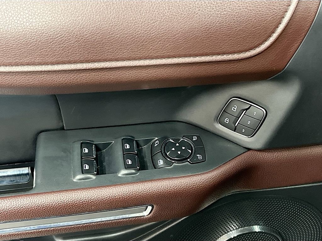 Used 2024 Ford Expedition Max Limited image 18