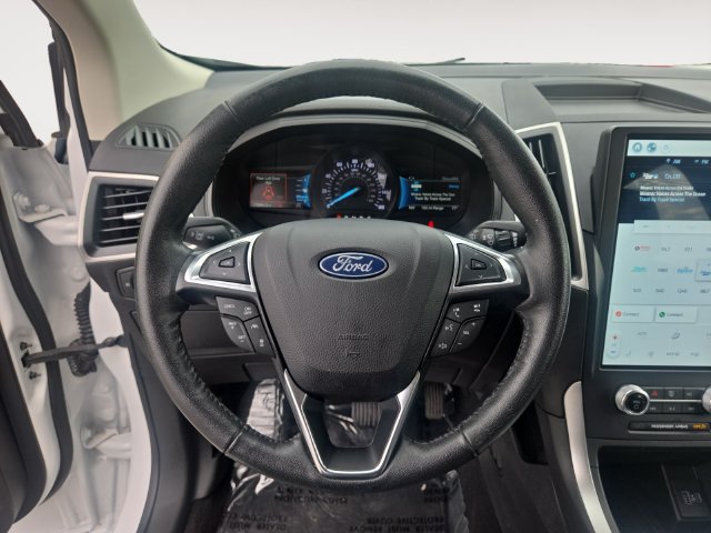 Used 2022 Ford Edge SEL w/ Sport Appearance Package AWD/4WD image 12
