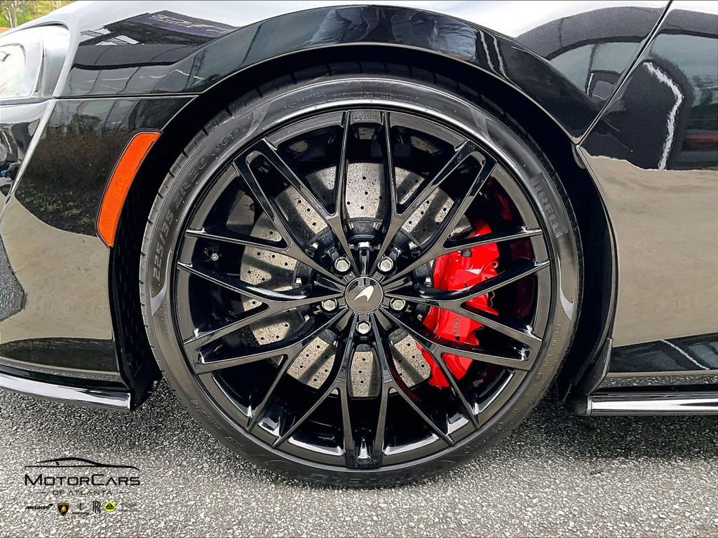 Used 2025 McLaren GTS image 9
