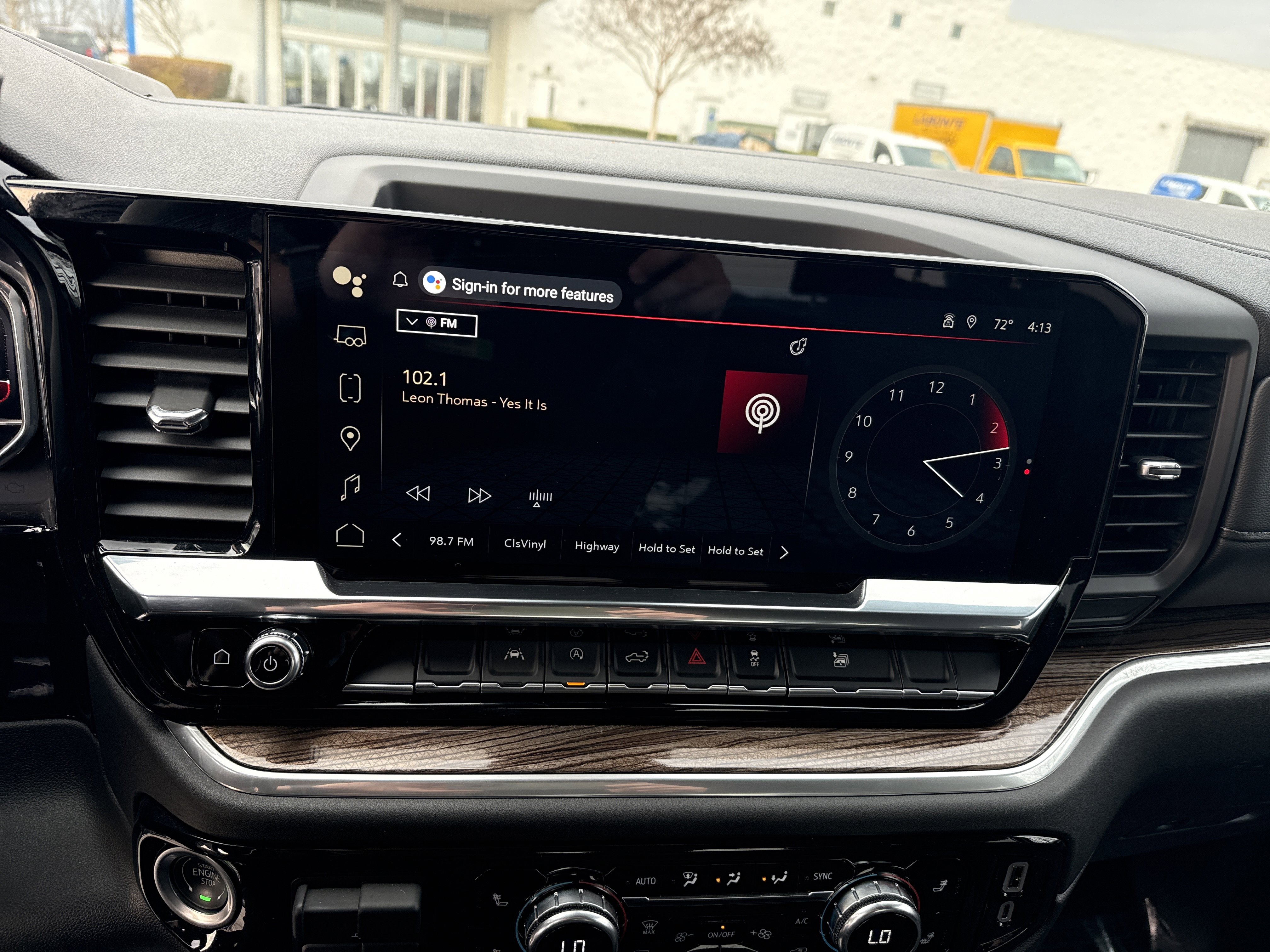 Certified 2025 GMC Sierra 1500 Elevation image 23