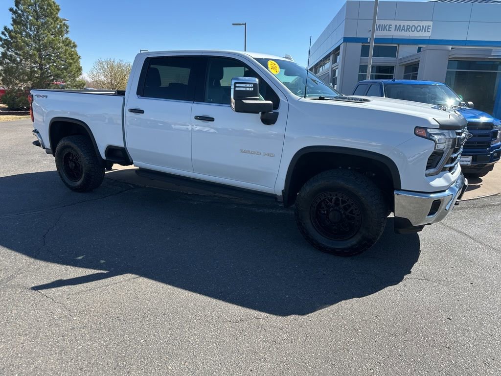 Used 2024 Chevrolet Silverado 2500 LTZ image 33